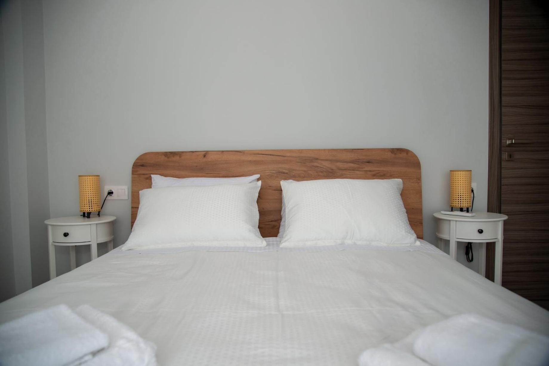 Eugea Apartments Lefkada City Ngoại thất bức ảnh